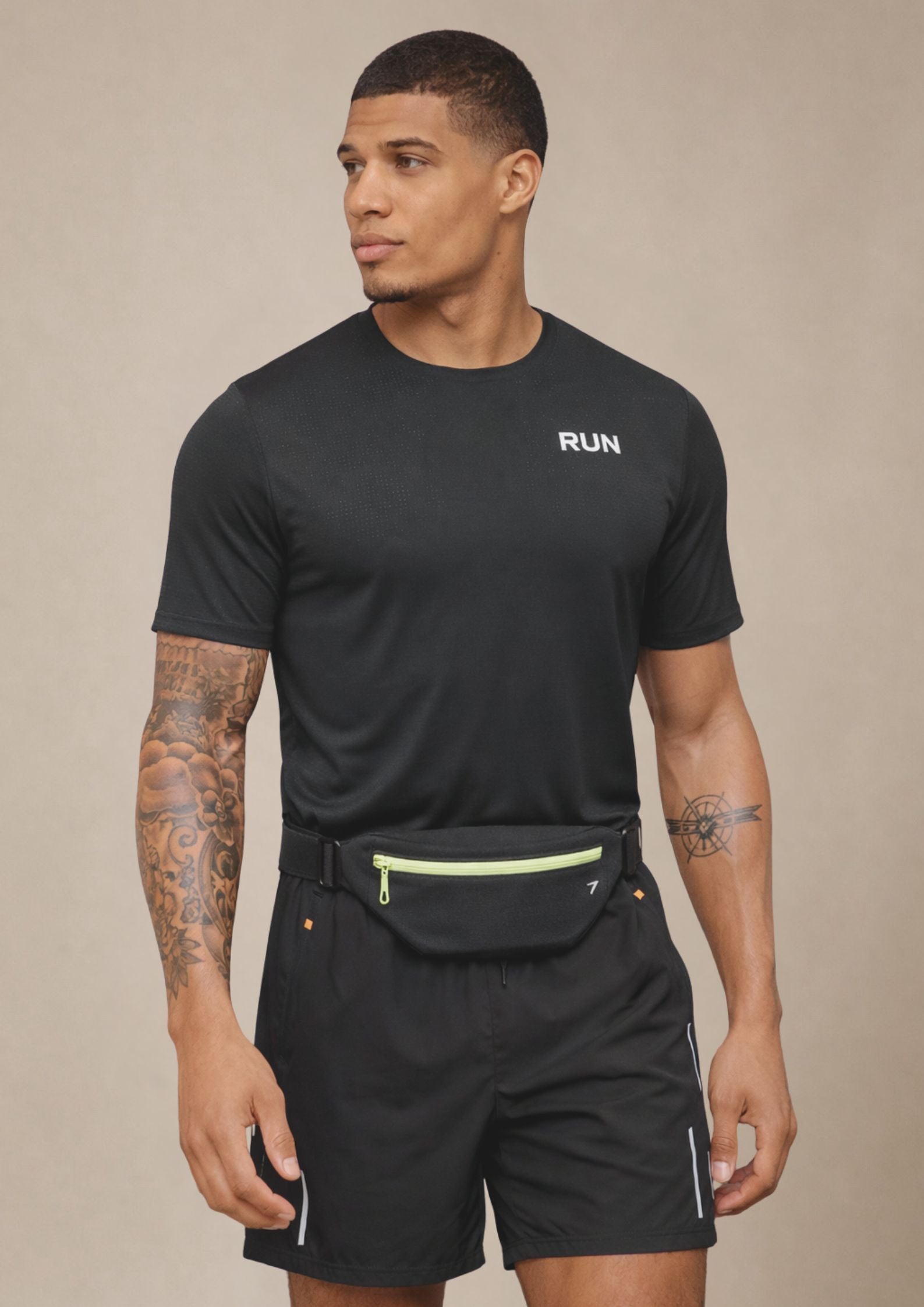 Ultime — Pack Homme Tenue + Banane + Chaussettes