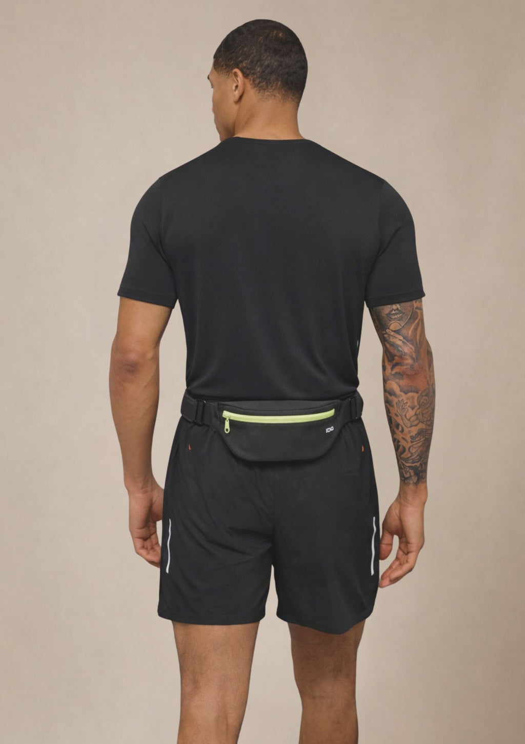 Ultime — Pack Homme Tenue + Banane + Chaussettes