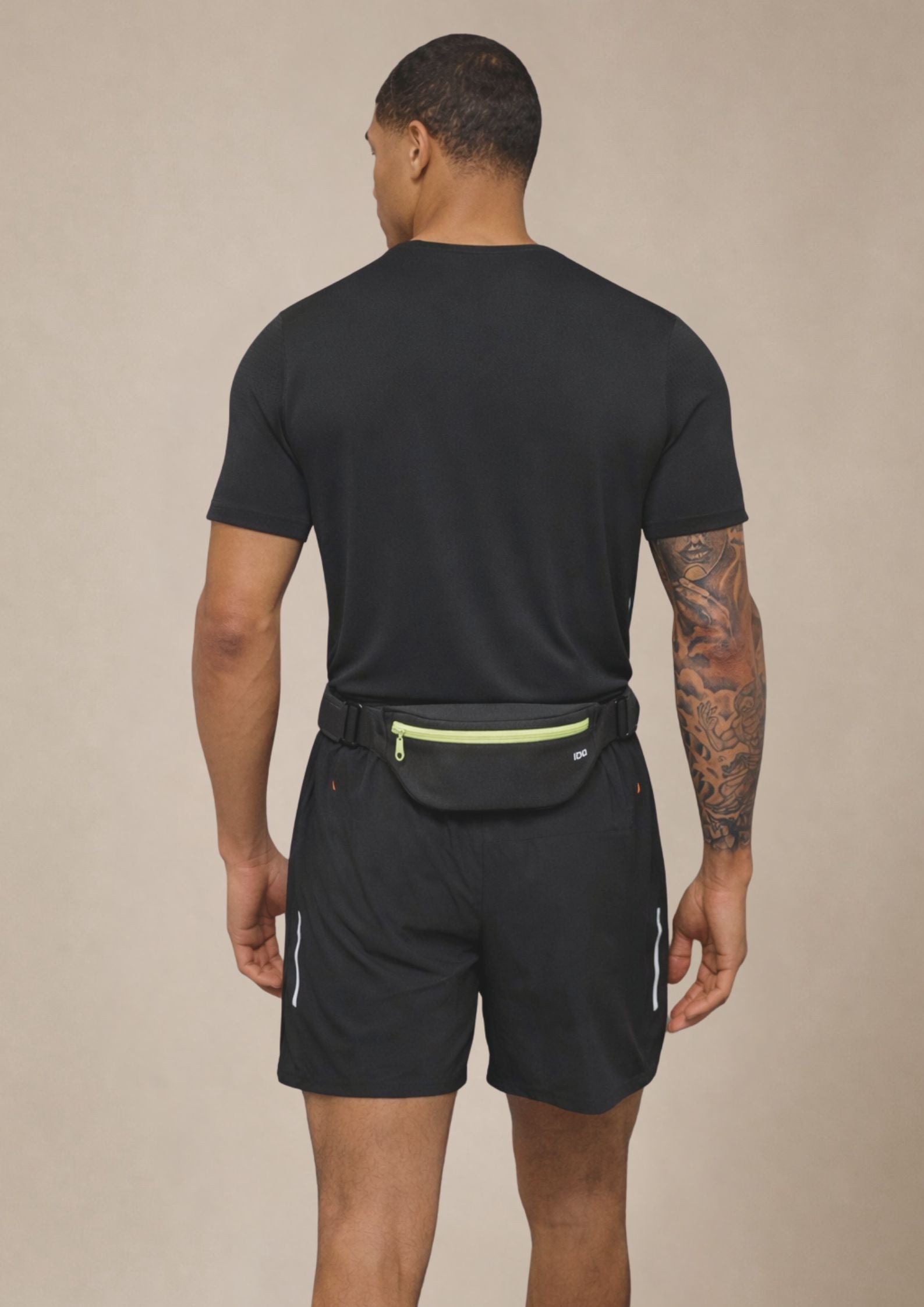Ultime — Pack Homme Tenue + Banane + Chaussettes